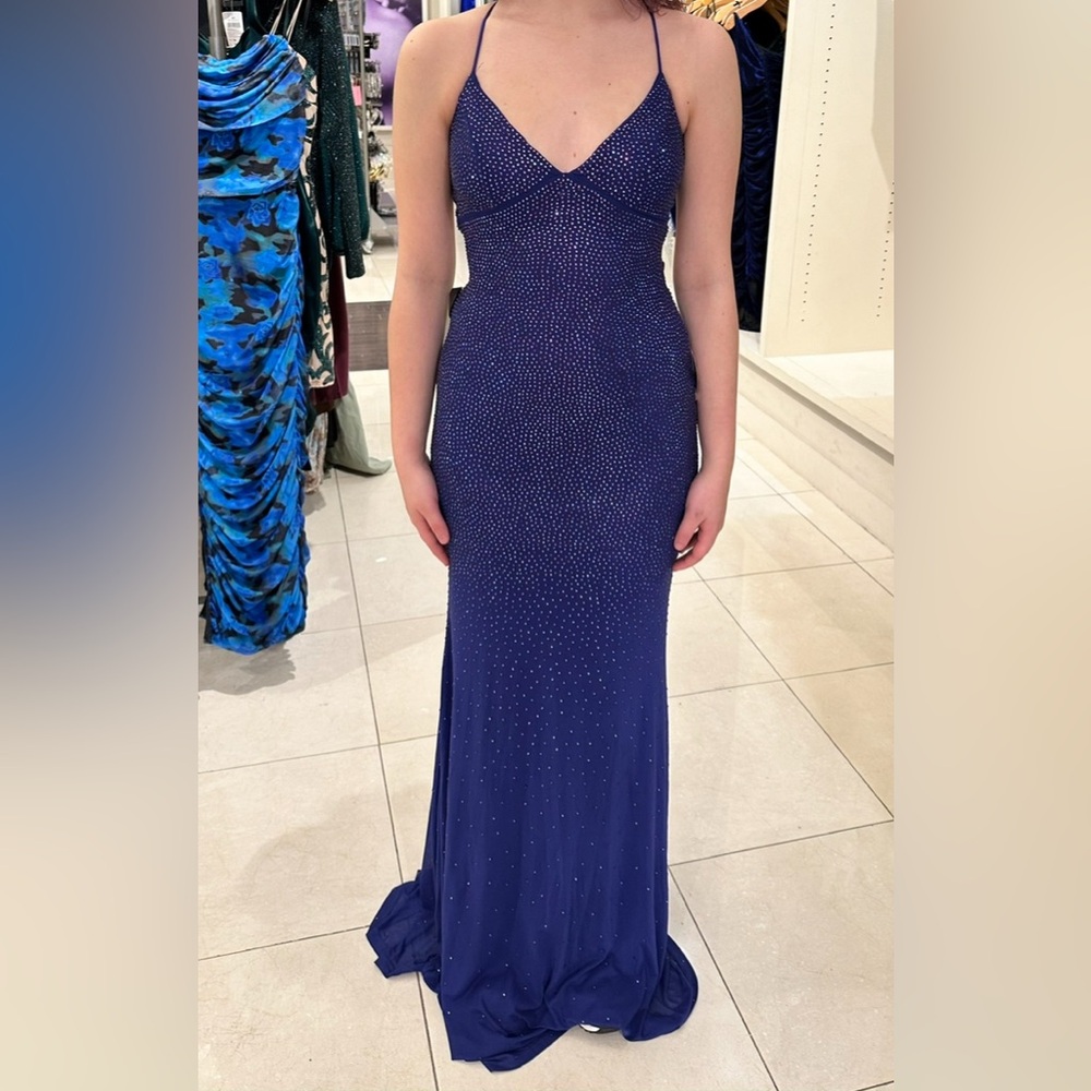 Windsor Blue Prom Gown Sweetheart Neckline Sleeveless